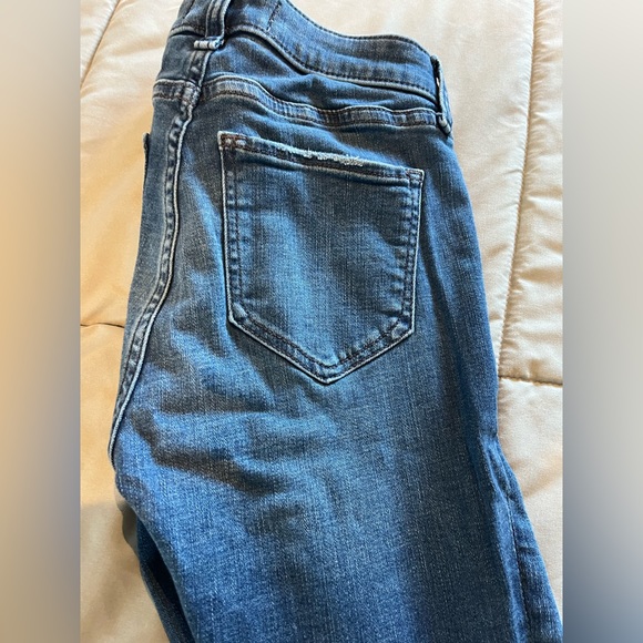 Abercrombie & Fitch Super Skinny Mid Rise Jeans - Picture 2 of 3